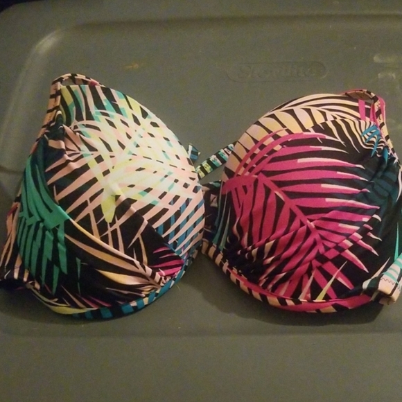 Bikini top - Picture 1 of 2